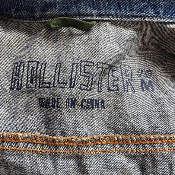 Hollister Skull Embroidered Distressed Jean Vest - Picture 8 of 10
